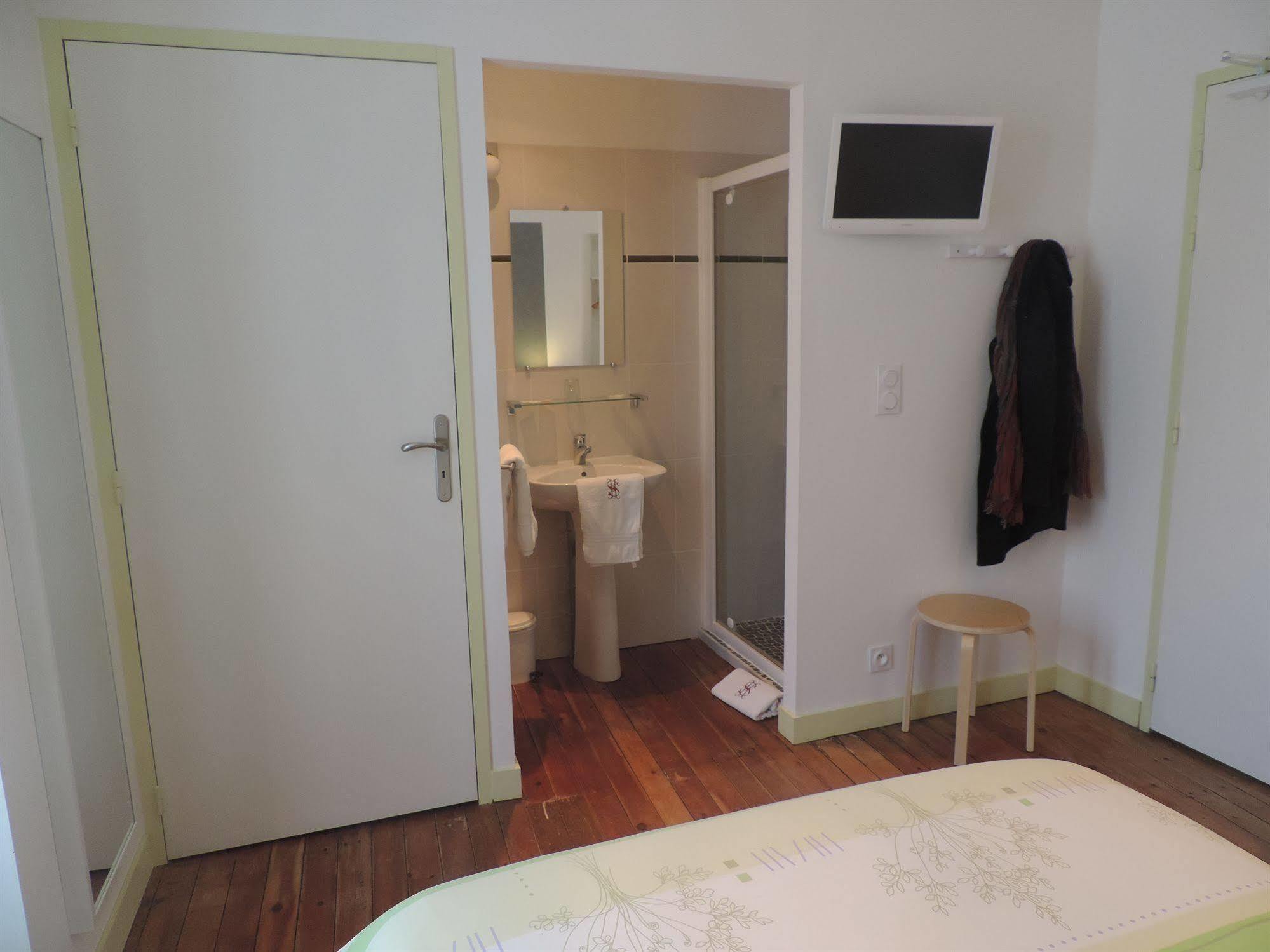 Select Hotel Le Mans Esterno foto