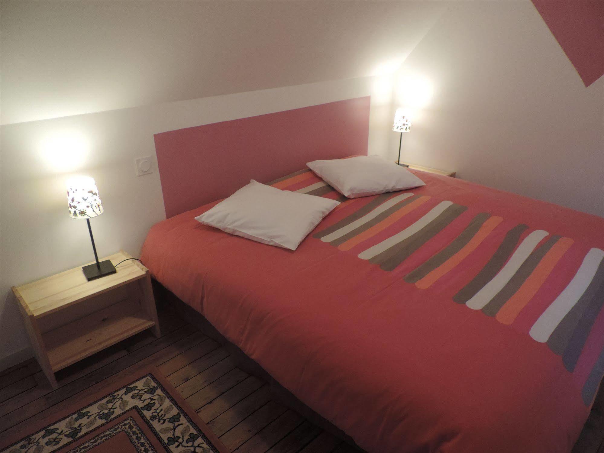 Select Hotel Le Mans Esterno foto